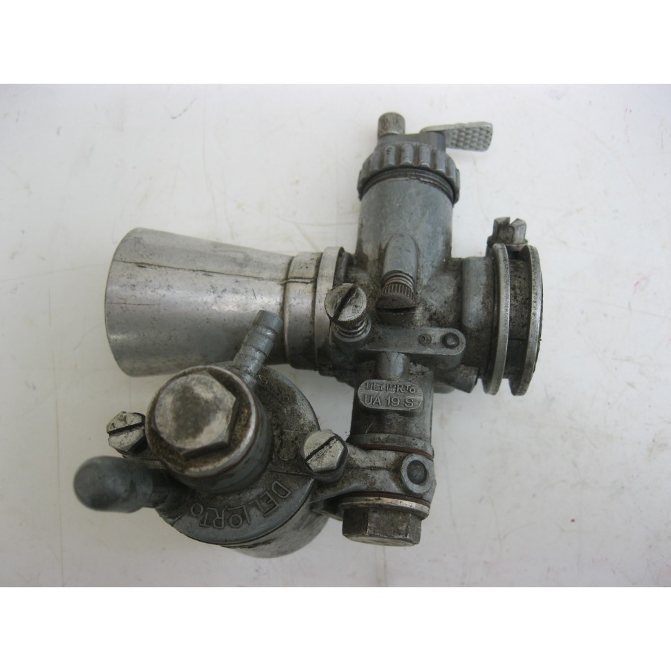Carter de chaîne 125 / 175 PEUGEOT (côté droit)