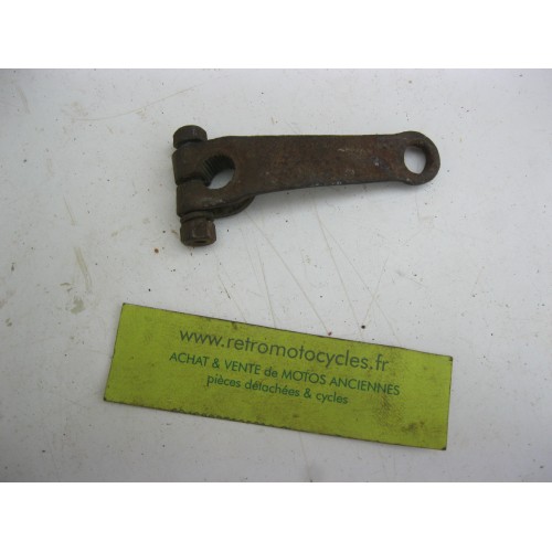 Ecrou d'échappement PEUGEOT 125 / 175