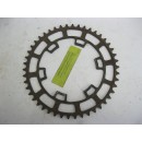 couronne 43 dents. N.O.S.