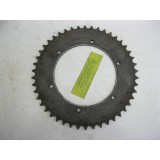 couronne 46 dents. N.O.S.