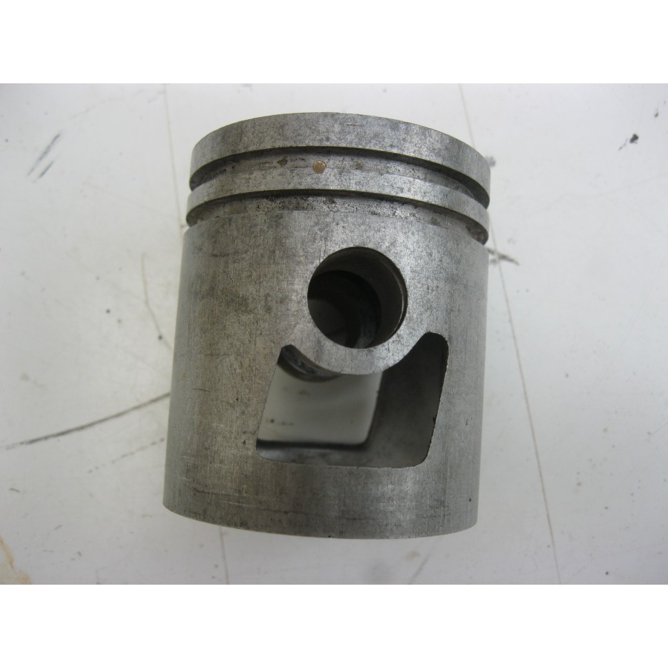 piston PEUGEOT 175. N.O.S.