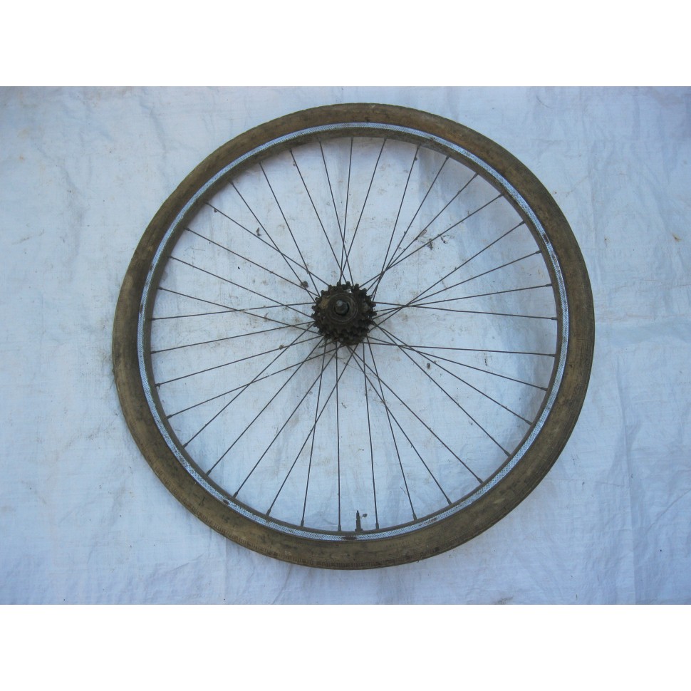 roue arrière de vélo 650 B 1/2 ballon