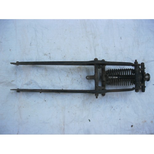 fourche PEUGEOT  P109 / P110