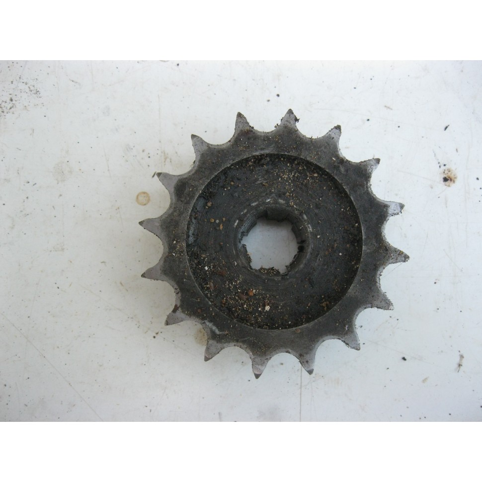 pignon (16 dents) PEUGEOT 175 (4V)