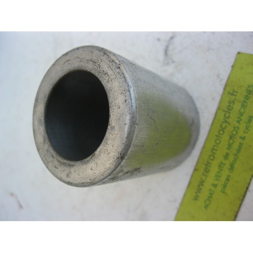 cache ressort MOTOBECANE 125. N.O.S.
