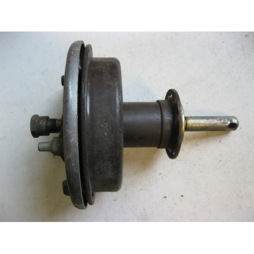 moyeu avant MOTOBECANE 175 Z2C. N.O.S.
