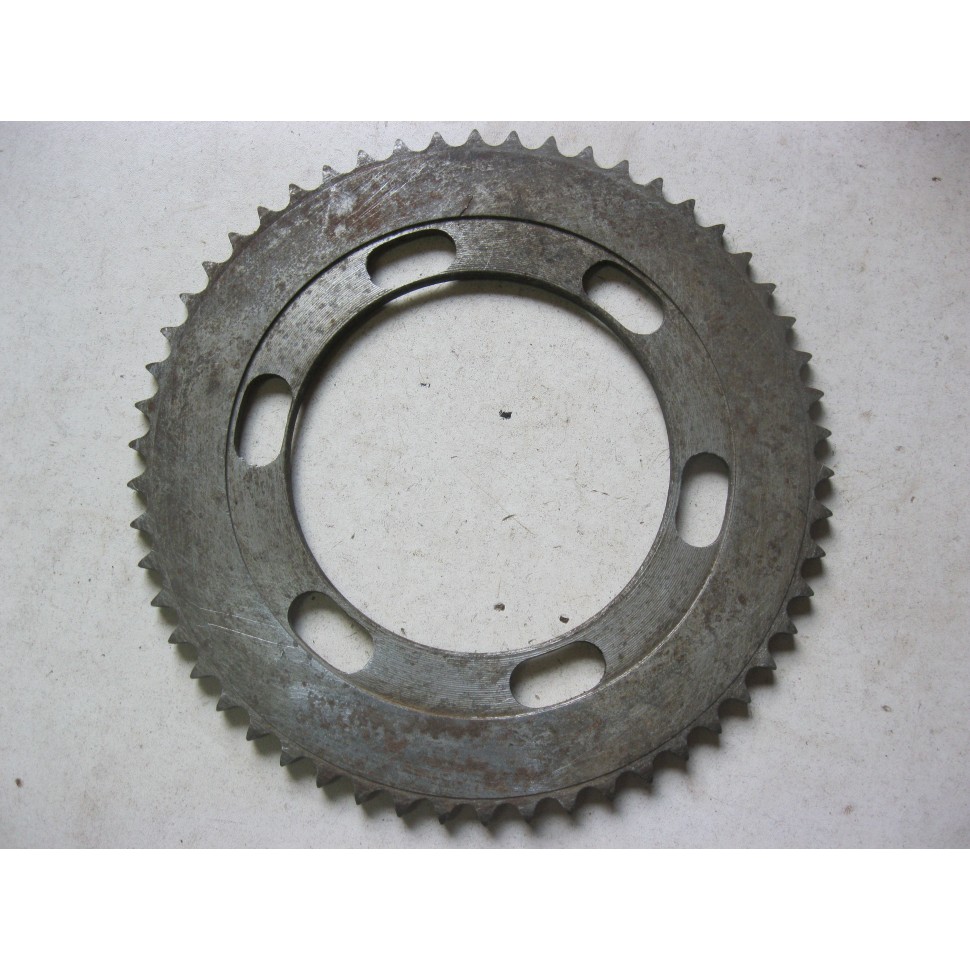 couronne 54 dents. N.O.S.