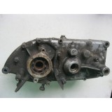 carter moteur PEUGEOT 125( 4 V )