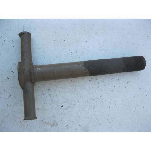 té de fourche MOTOBECANE B1V2. N.O.S.