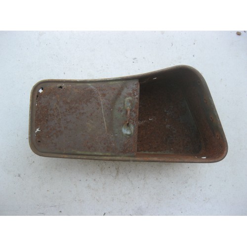 boite à outils HIRONDELLE 125