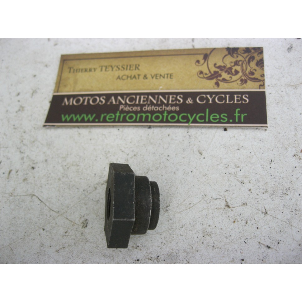 ecrou TERROT Ø 10,8 x1