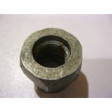 ecrou  Ø 13,6 mm.