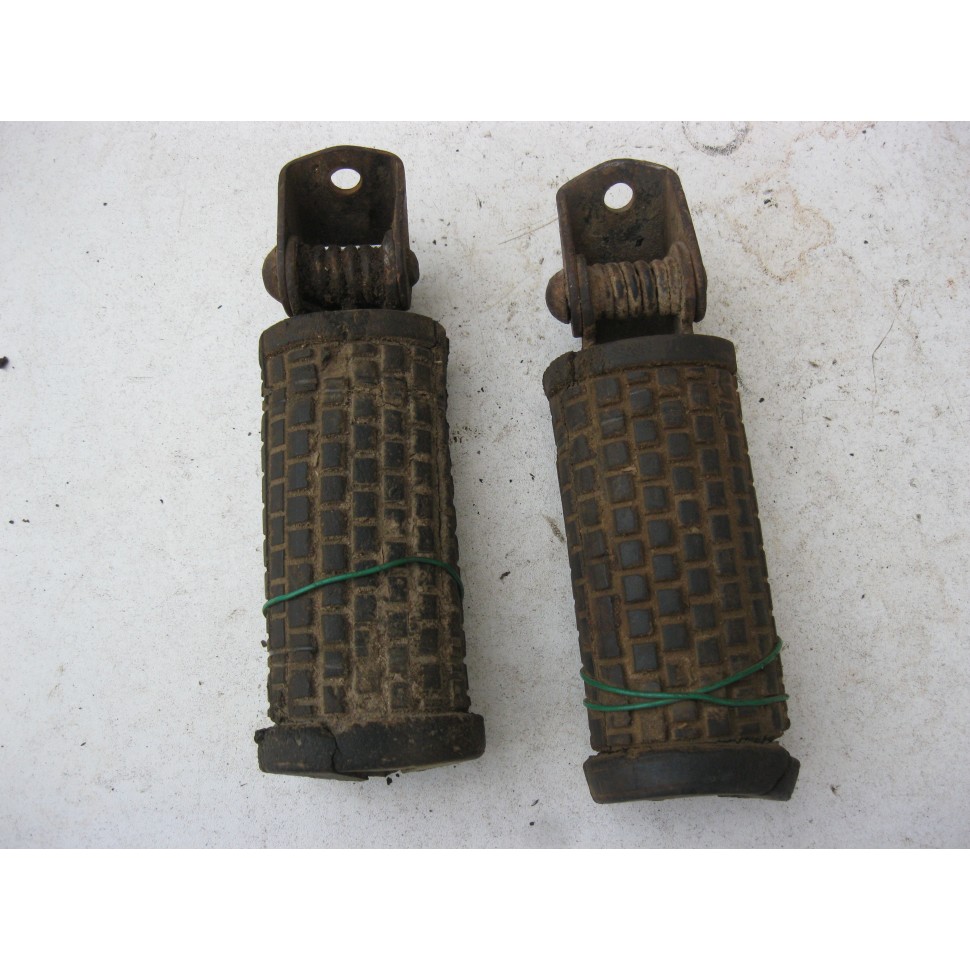 Repose pieds passager VW 125 / 175